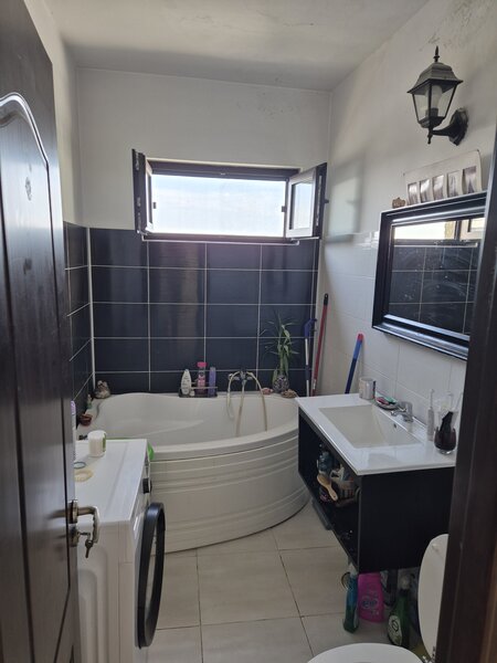 Iancului, Obor, Ferdinand 180